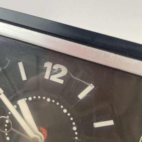 Vintage General Electric AM Radio Alarm Clock Model 7-4725A Working Retro 70s - Picture 9 of 10